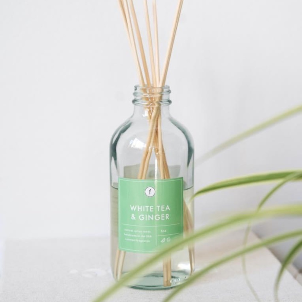 Reed Diffuser in white tea & ginger